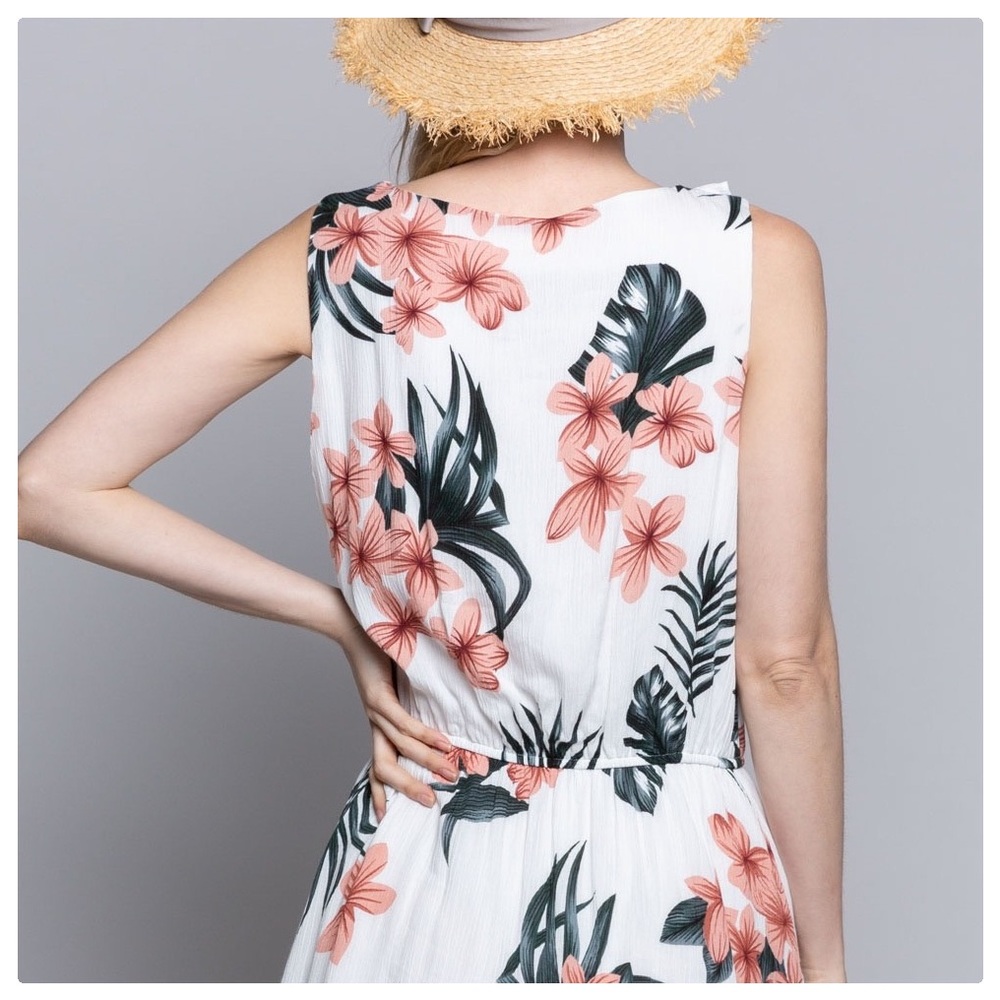 *CLEARANCE* POL Wandering the Tropics Island Dress - Picture 4 of 15